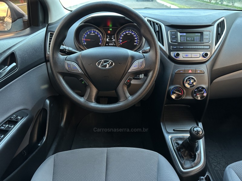 HB20S 1.0 COMFORT PLUS 12V FLEX 4P MANUAL - 2017 - SãO LEOPOLDO