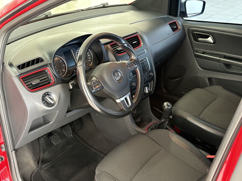 FOX 1.6 MI ROCK IN RIO 8V FLEX 4P MANUAL - 2014 - BENTO GONçALVES