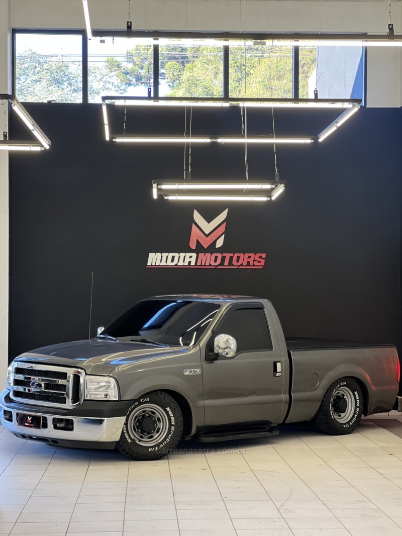 F-250 4.2 XLT 4X2 CS TURBO DIESEL 2P MANUAL - 1998 - CAXIAS DO SUL