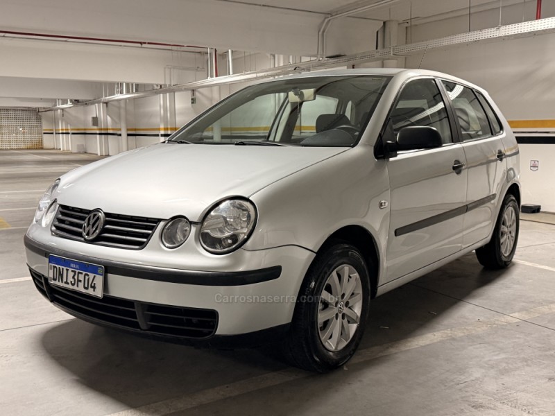 POLO 1.6 MI SÉRIE OURO 8V FLEX 4P MANUAL - 2004 - CAXIAS DO SUL