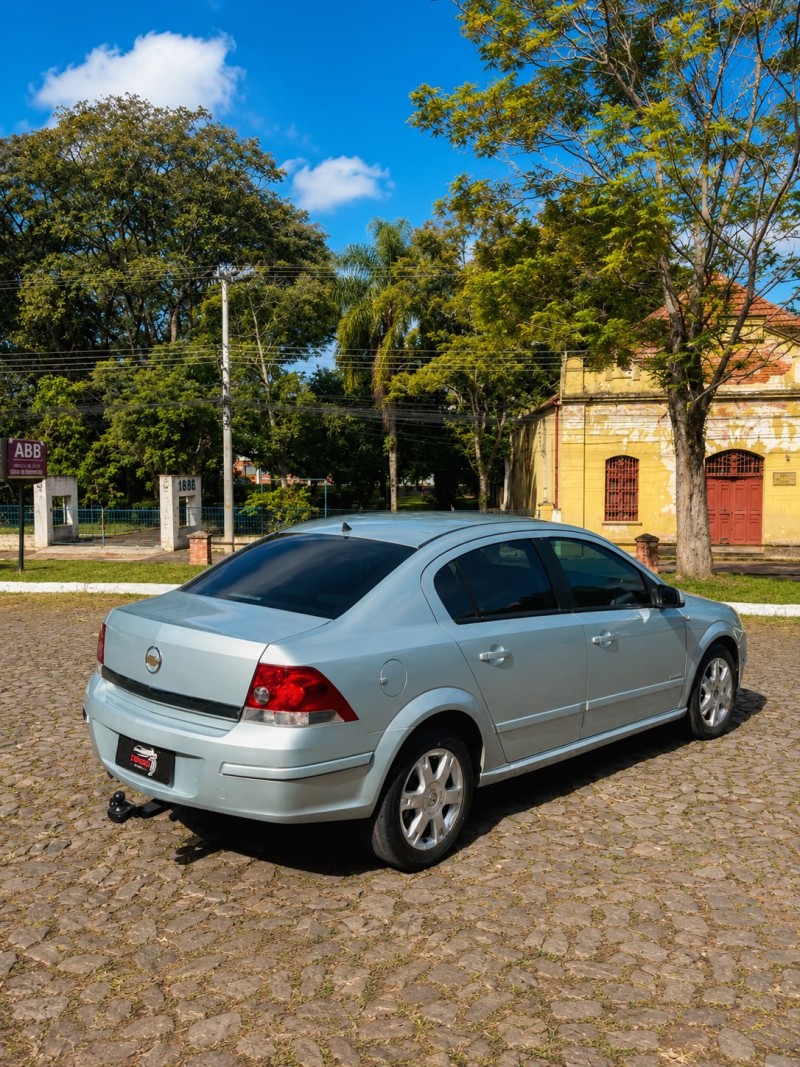 VECTRA 2.0 MPFI ELEGANCE 8V FLEX 4P AUTOMÁTICO - 2006 - SãO SEBASTIãO DO CAí