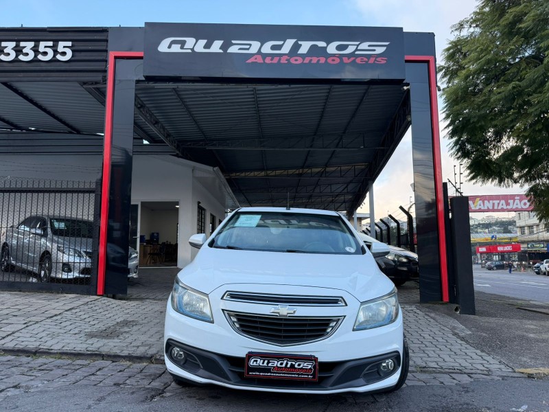 PRISMA 1.4 MPFI LTZ 8V FLEX 4P MANUAL - 2014 - CAXIAS DO SUL