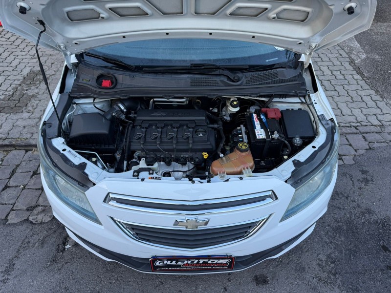 PRISMA 1.4 MPFI LTZ 8V FLEX 4P MANUAL - 2014 - CAXIAS DO SUL