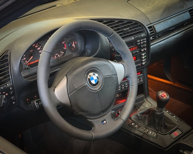 328I 2.8 TOURING 24V GASOLINA 4P AUTOMÁTICO - 1996 - GARIBALDI