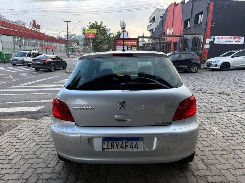 307 1.6 PRESENCE 16V FLEX 4P MANUAL - 2011 - CAXIAS DO SUL