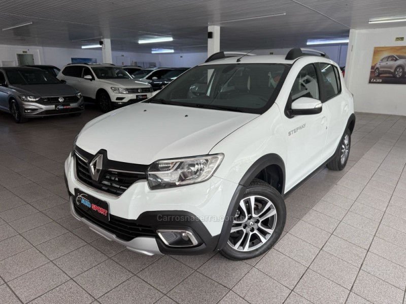 sandero 1.6 stepway iconic x tronic 16v flex 4p automatico 2020 novo hamburgo
