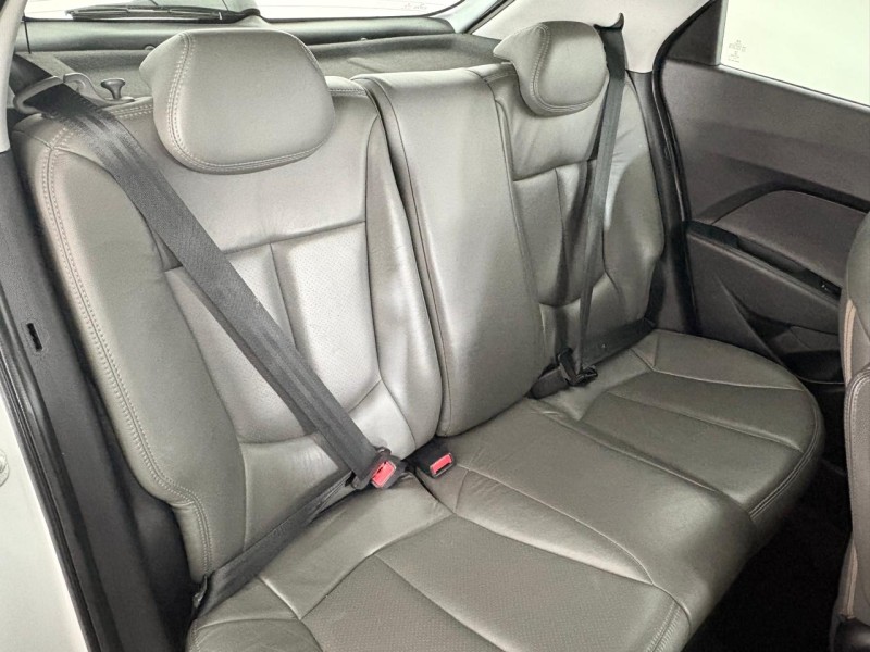 HB20 1.6 PREMIUM 16V FLEX 4P AUTOMÁTICO - 2015 - FARROUPILHA