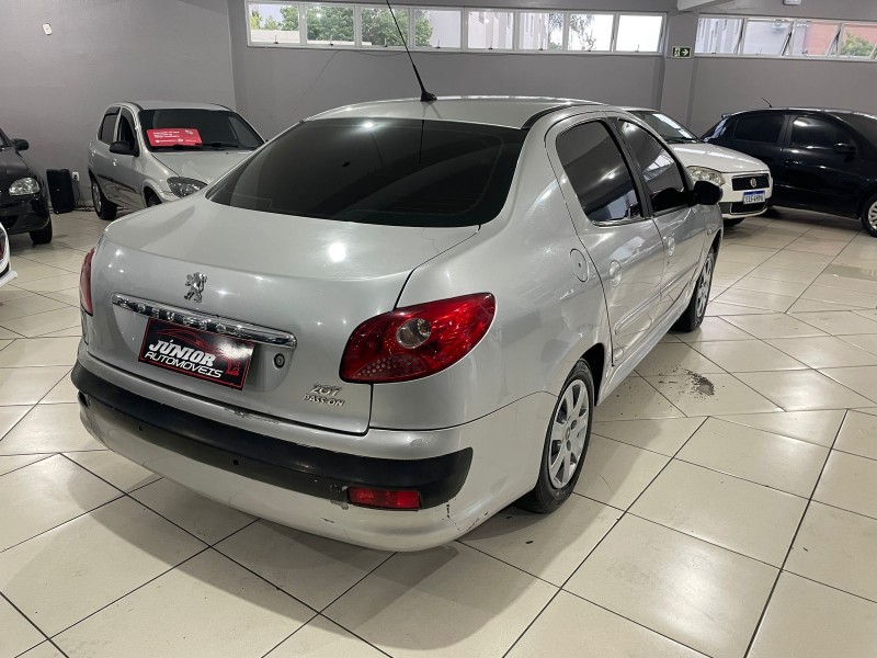 207 1.4 SEDAN XR PASSION 8V FLEX 4P MANUAL - 2011 - CAXIAS DO SUL