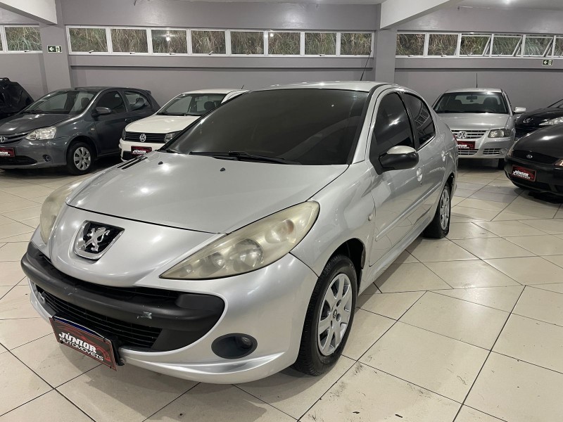 207 1.4 SEDAN XR PASSION 8V FLEX 4P MANUAL - 2011 - CAXIAS DO SUL