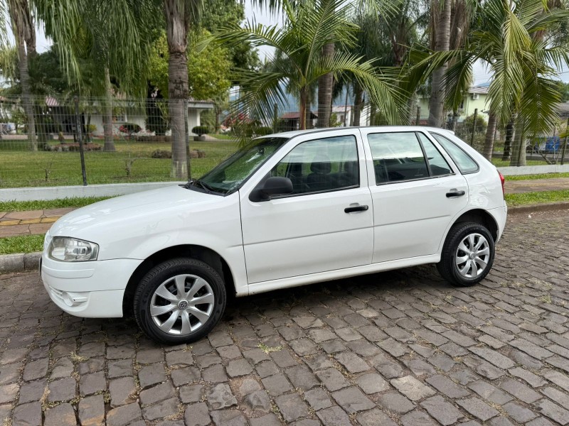 gol 1.0 mi 8v flex 4p manual g.iv 2012 feliz