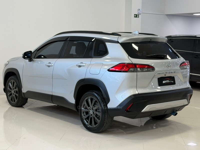 COROLLA 2.0 CROSS XRE 16V FLEX 4P AUTOMÁTICO - 2024 - BENTO GONçALVES