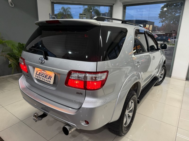 HILUX SW4 2.7 SR 4X2 16V FLEX 4P MANUAL - 2009 - SãO LEOPOLDO
