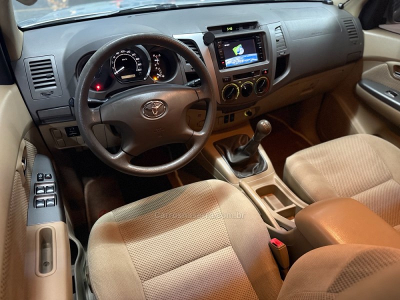 HILUX SW4 2.7 SR 4X2 16V FLEX 4P MANUAL - 2009 - SãO LEOPOLDO