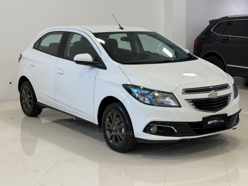ONIX 1.4 MPFI LTZ 8V FLEX 4P AUTOMÁTICO - 2015 - BENTO GONçALVES
