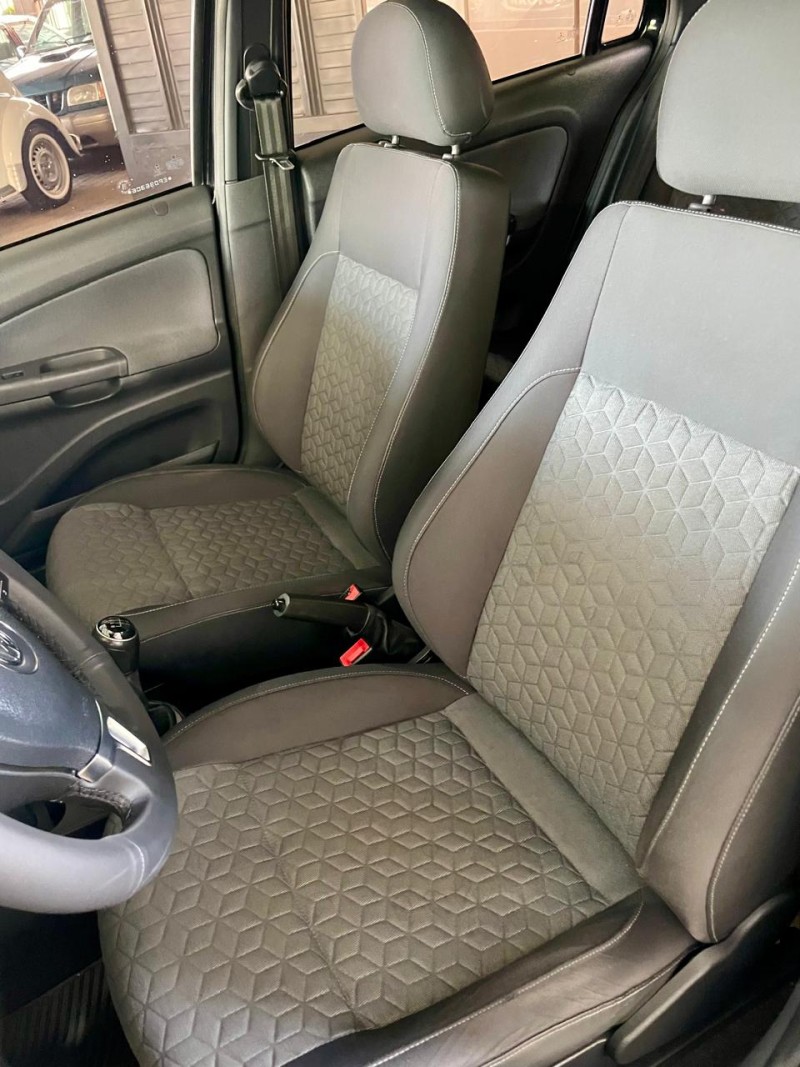 GOL 1.0 MI TRACK 8V FLEX 4P MANUAL - 2014 - CAXIAS DO SUL