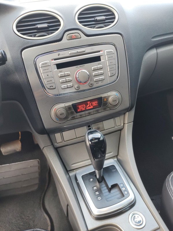 FOCUS 2.0 GHIA 16V FLEX 4P AUTOMÁTICO - 2011 - VALE REAL