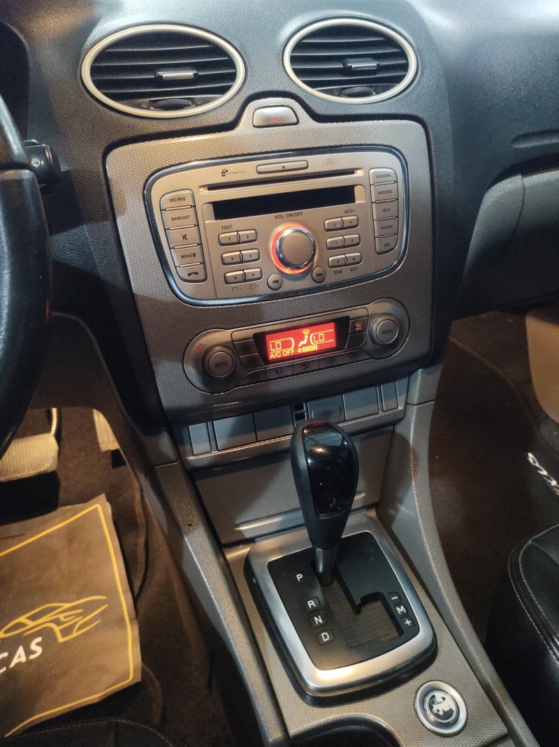FOCUS 2.0 GHIA 16V FLEX 4P AUTOMÁTICO - 2011 - VALE REAL