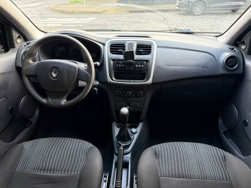 LOGAN 1.0 AUTHENTIQUE 16V FLEX 4P MANUAL - 2015 - CAXIAS DO SUL