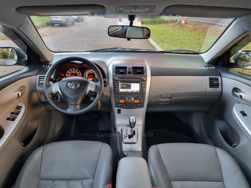 COROLLA 2.0 XEI 16V FLEX 4P AUTOMÁTICO - 2014 - DOIS IRMãOS