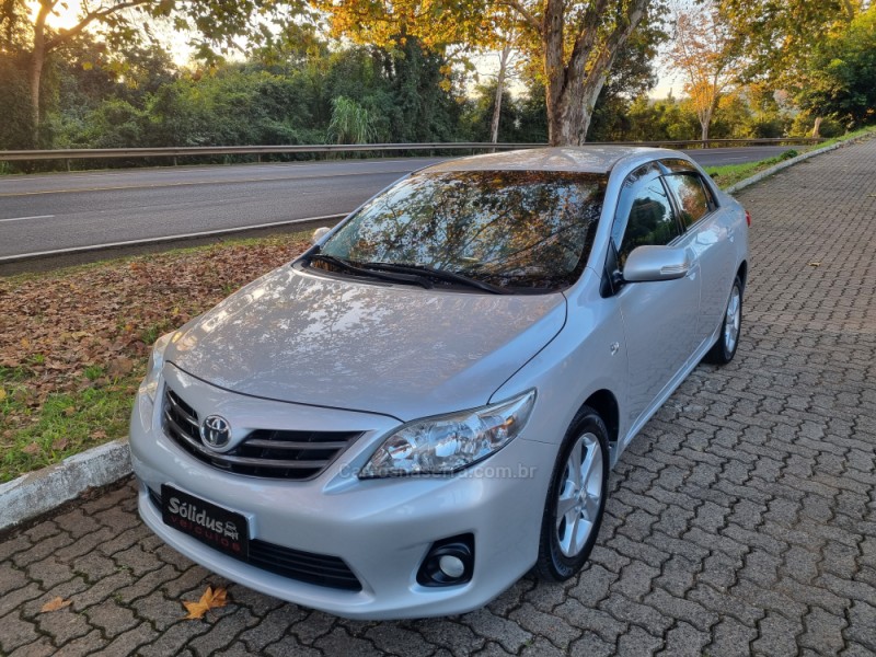 corolla 2.0 xei 16v flex 4p automatico 2014 dois irmaos