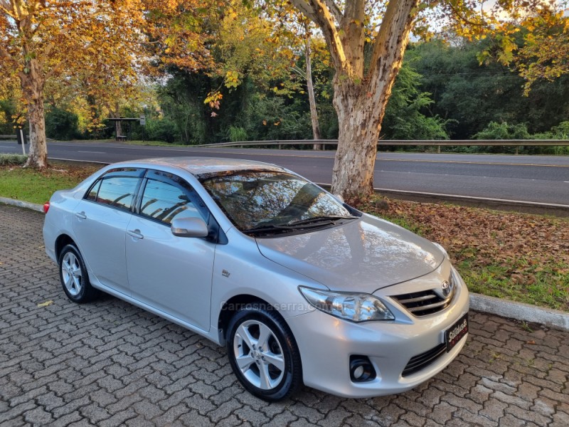 COROLLA 2.0 XEI 16V FLEX 4P AUTOMÁTICO - 2014 - DOIS IRMãOS