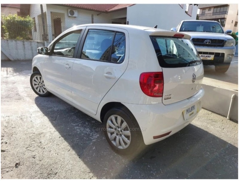 FOX 1.0 MI 8V FLEX 4P MANUAL - 2014 - BENTO GONçALVES