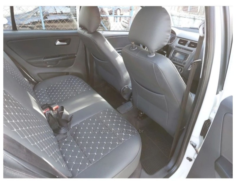 FOX 1.0 MI 8V FLEX 4P MANUAL - 2014 - BENTO GONçALVES