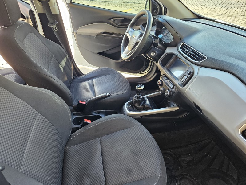 ONIX 1.0 LT PLUS 4P FLEX MANUAL - 2018 - CAXIAS DO SUL