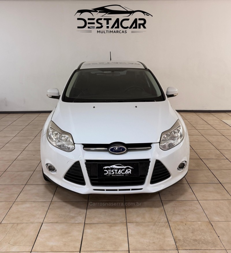 FOCUS 1.6 SE HATCH 16V FLEX 4P AUTOMÁTICO - 2015 - CAXIAS DO SUL