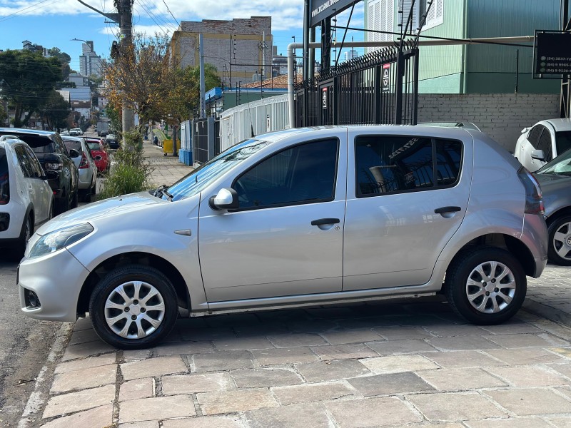 SANDERO 1.0 EXPRESSION 16V FLEX 4P MANUAL - 2014 - CAXIAS DO SUL