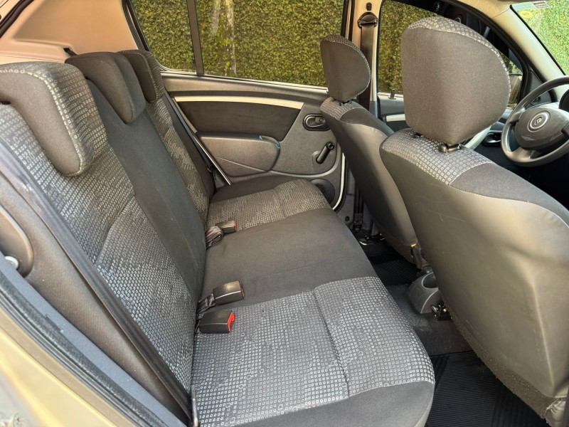 SANDERO 1.6 EXPRESSION 16V FLEX 4P MANUAL - 2010 - CAXIAS DO SUL