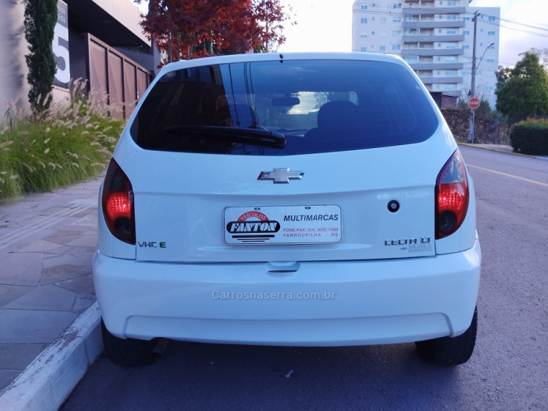 CELTA 1.0 MPFI LT 8V FLEX 4P MANUAL - 2014 - FARROUPILHA