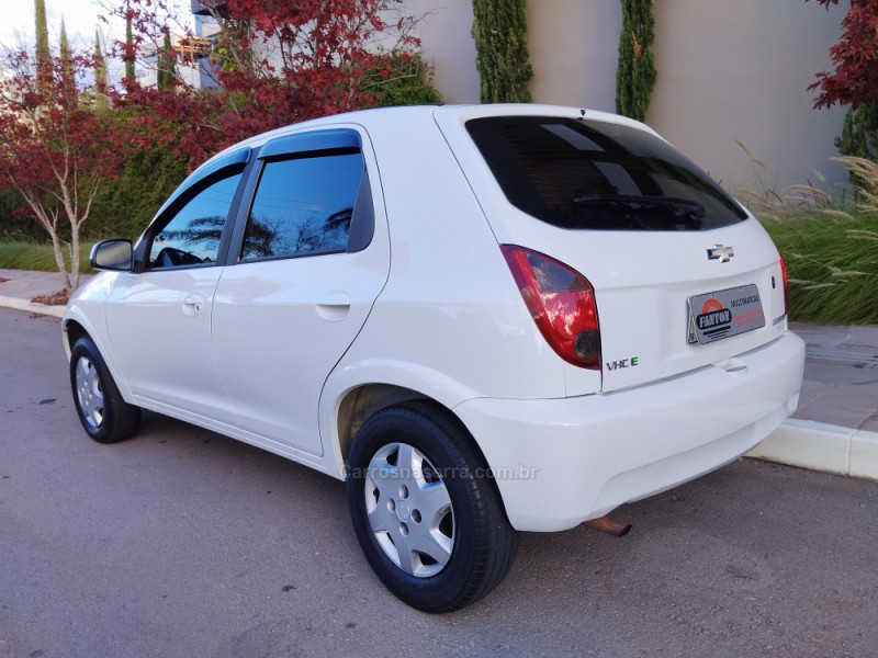 CELTA 1.0 MPFI LT 8V FLEX 4P MANUAL - 2014 - FARROUPILHA