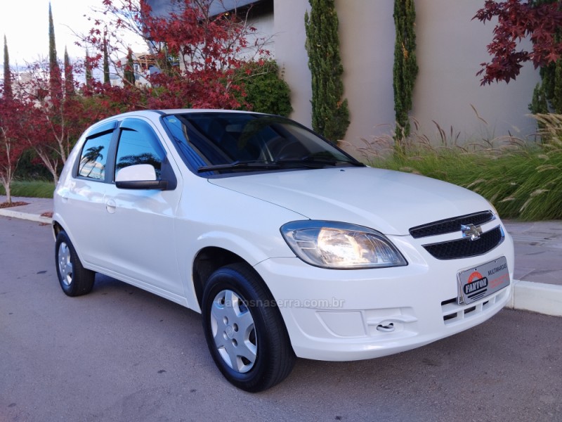 CELTA 1.0 MPFI LT 8V FLEX 4P MANUAL - 2014 - FARROUPILHA