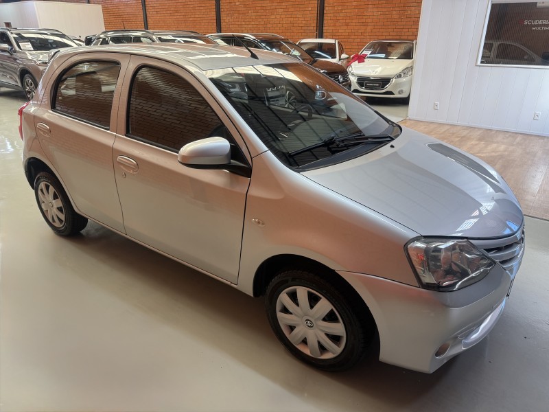 ETIOS 1.3 X 16V FLEX 4P MANUAL - 2016 - BENTO GONçALVES