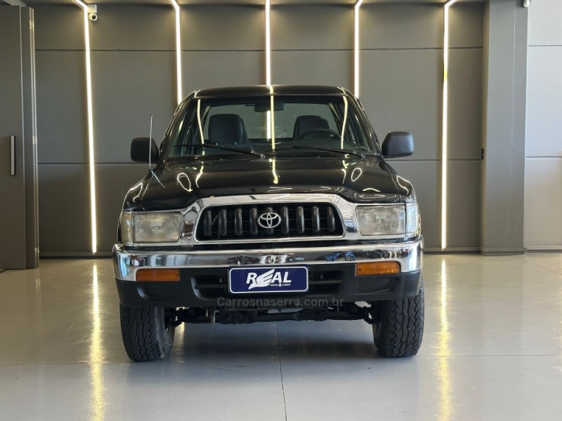 HILUX 3.0 4X4 8V DIESEL 4P MANUAL - 2005 - SAPIRANGA