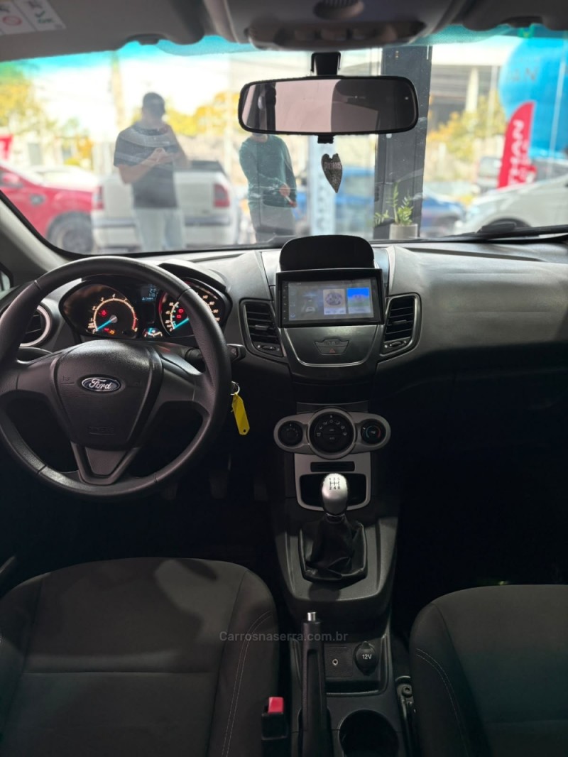 FIESTA 1.5 SE HATCH 16V FLEX 4P MANUAL - 2014 - NOVO HAMBURGO