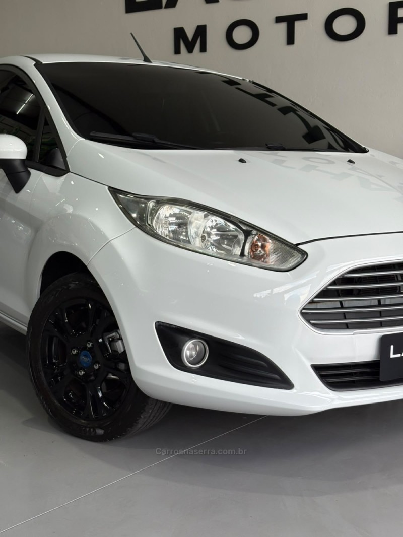 FIESTA 1.5 SE HATCH 16V FLEX 4P MANUAL - 2014 - NOVO HAMBURGO