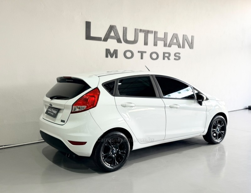 FIESTA 1.5 SE HATCH 16V FLEX 4P MANUAL - 2014 - NOVO HAMBURGO