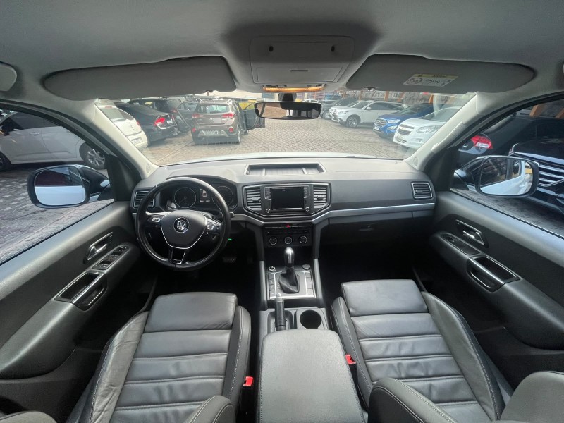 AMAROK 3.0 V6 TDI HIGHLINE CD DIESEL 4MOTION AUTOMÁTICO - 2022 - CAXIAS DO SUL
