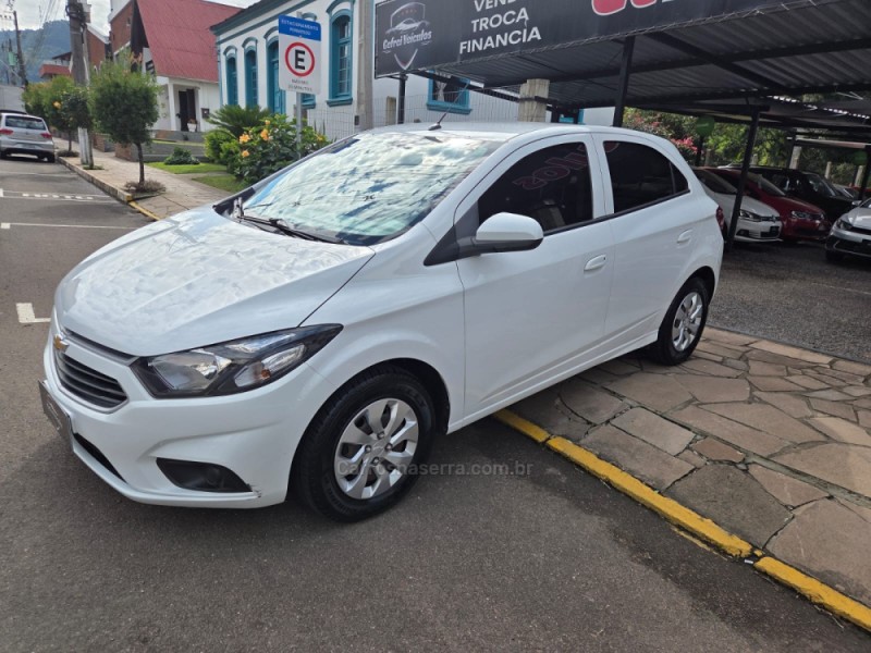 onix 1.0 lt plus 4p flex manual 2018 picada cafe