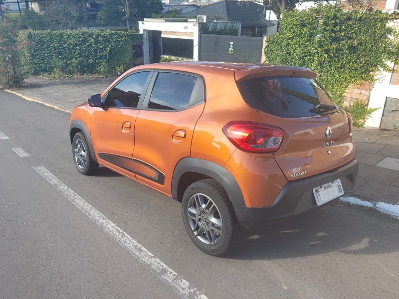 KWID 1.0 12V SCE FLEX INTENSE MANUAL - 2019 - FARROUPILHA