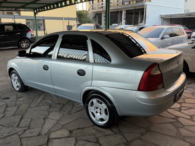 CORSA 1.0 MPFI MAXX SEDAN 8V GASOLINA 4P MANUAL - 2004 - CAXIAS DO SUL