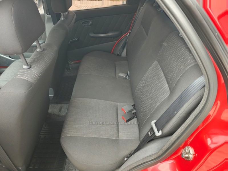 PALIO 1.0 MPI FIRE CELEBRATION ECONOMY 8V FLEX 4P MANUAL - 2014 - GUAPORé