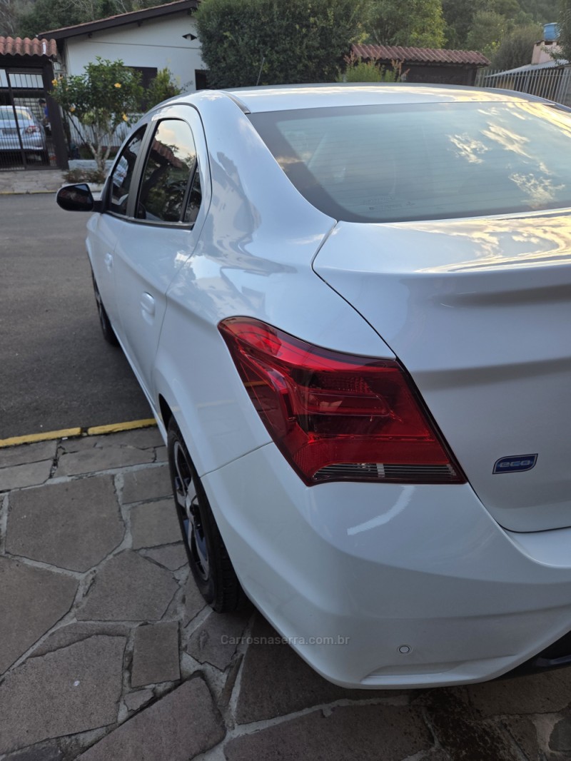 PRISMA 1.4 MPFI LT 8V FLEX 4P MANUAL - 2017 - PICADA CAFé