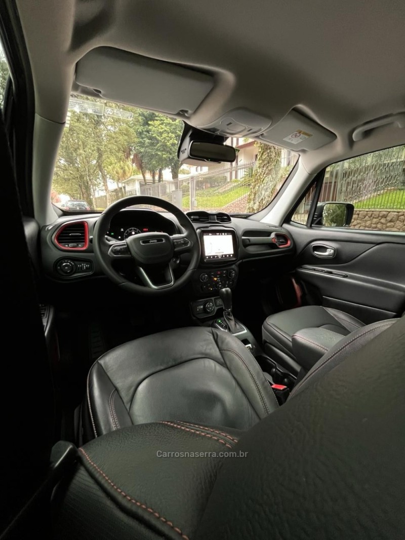 RENEGADE 1.3 TRAILHAWK T270 16V TURBO FLEX 4X4 4P AUTOMÁTICO - 2023 - ERECHIM