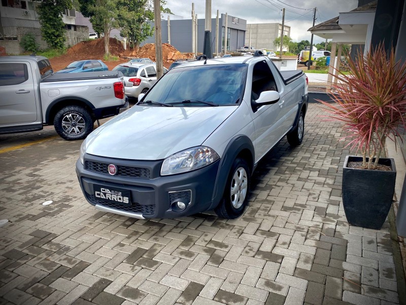 STRADA 1.4 FREEDOM CS 8V FLEX 2P MANUAL - 2020 - LAJEADO