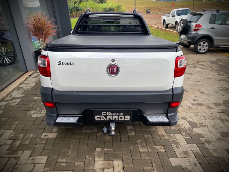 STRADA 1.4 FREEDOM CS 8V FLEX 2P MANUAL - 2020 - LAJEADO