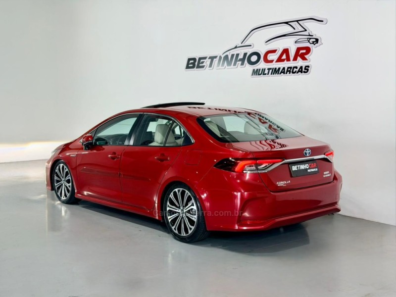 COROLLA 2.0 ALTIS PREMIUM 16V FLEX 4P AUTOMÁTICO - 2022 - ESTâNCIA VELHA