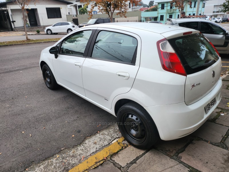 PUNTO 1.4 ATTRACTIVE 8V FLEX 4P MANUAL - 2012 - VERANóPOLIS